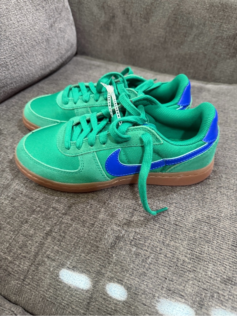 Nike Field General 82 Malachite Hyper Royal HF3165-302 Men's Size 5.5 Womens 7